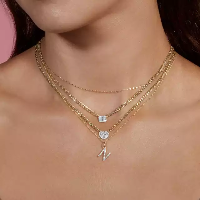 Amo Necklace