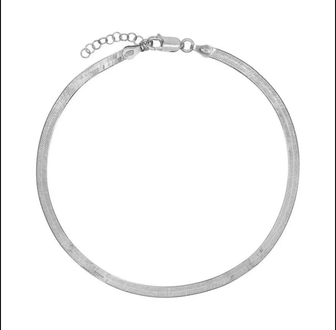 Silas Anklet